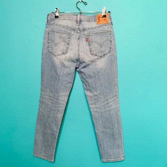 Levi's Boyfriend Jeans - Picture 5 of 9